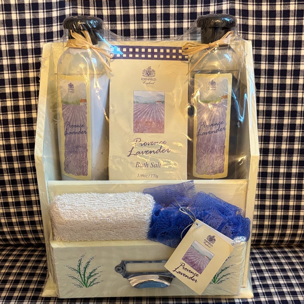 English Lavender Bath Set - Picture 1 of 9